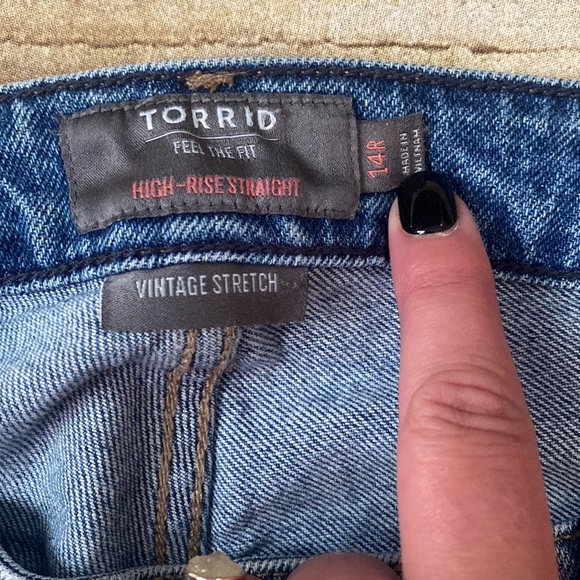 Torrid Mom Vintage Stretch High Rise Jean size 14R - Picture 3 of 7